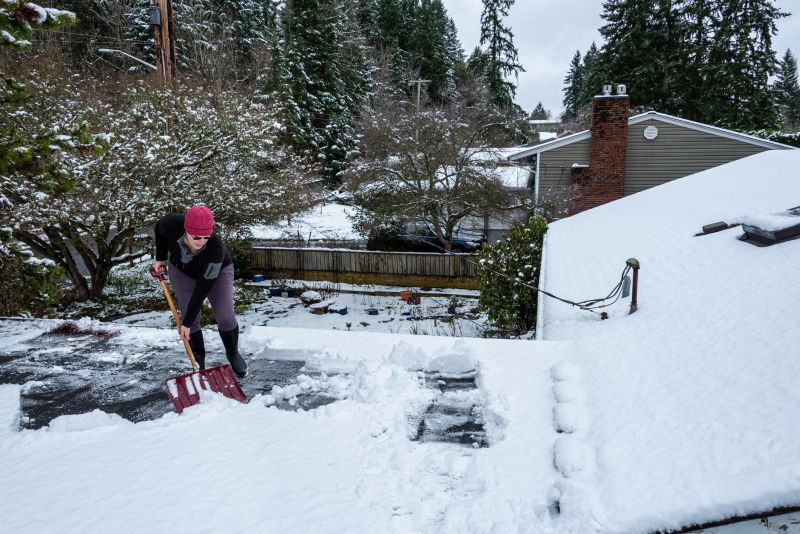 Holiday Roofing Promotions